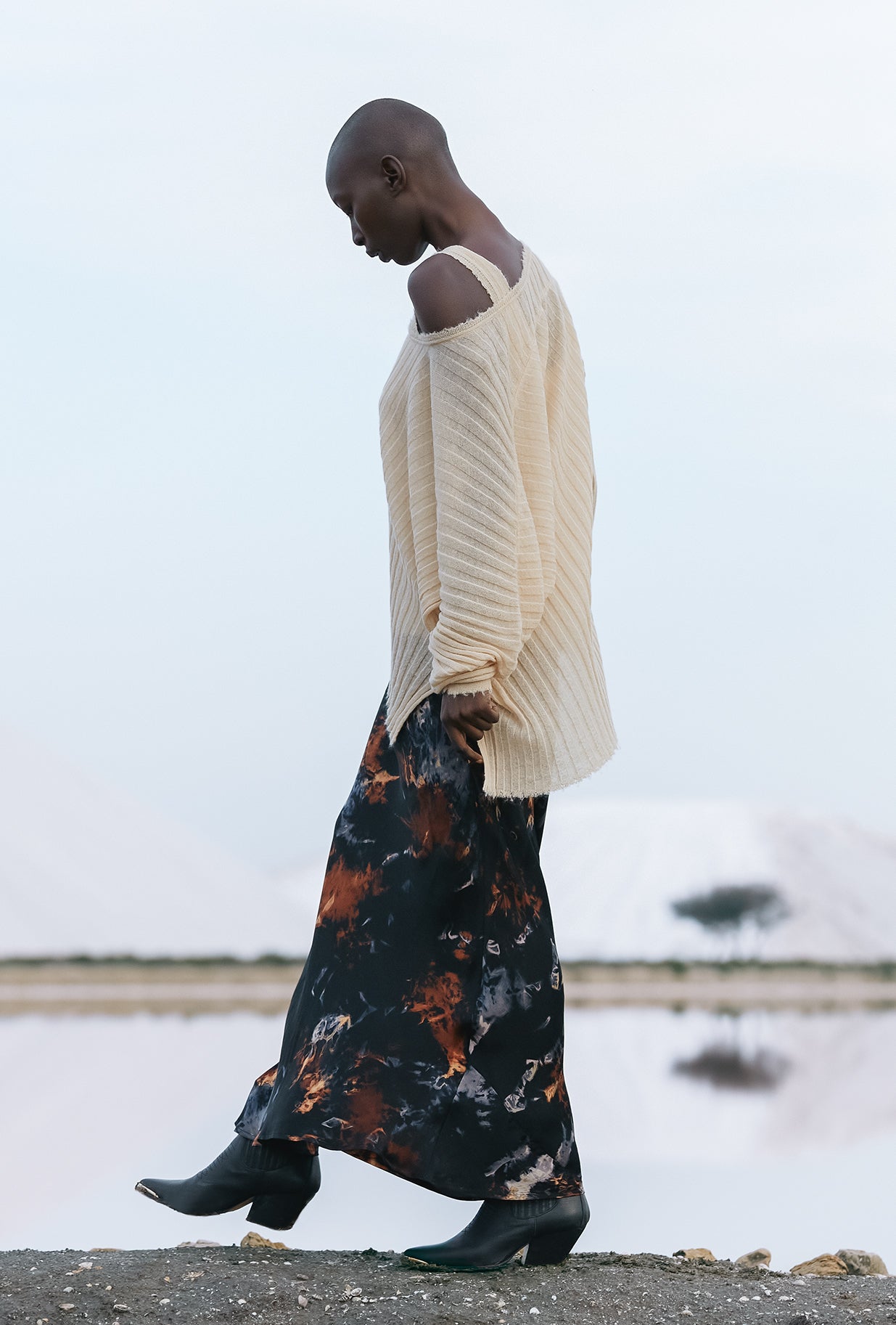 Pull écru, col V, ample, manches chauve - souris, ceinture à nouer - Pulls & gilets Mes Demoiselles