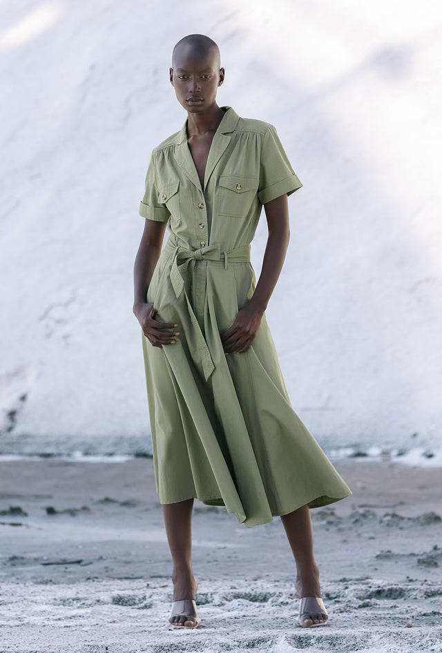 Robe chemise longue verte style safari avec ceinture amovible - Robes Mes Demoiselles - Image 1