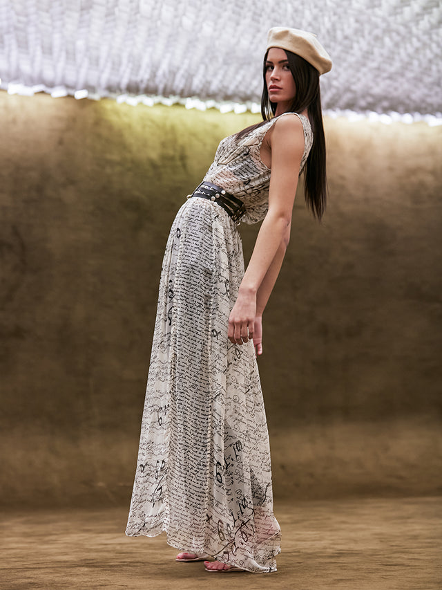 Robe longue aérienne, imprimé délicat, encolure V profonde - Pantalons & combinaisons Mes Demoiselles - Image 1