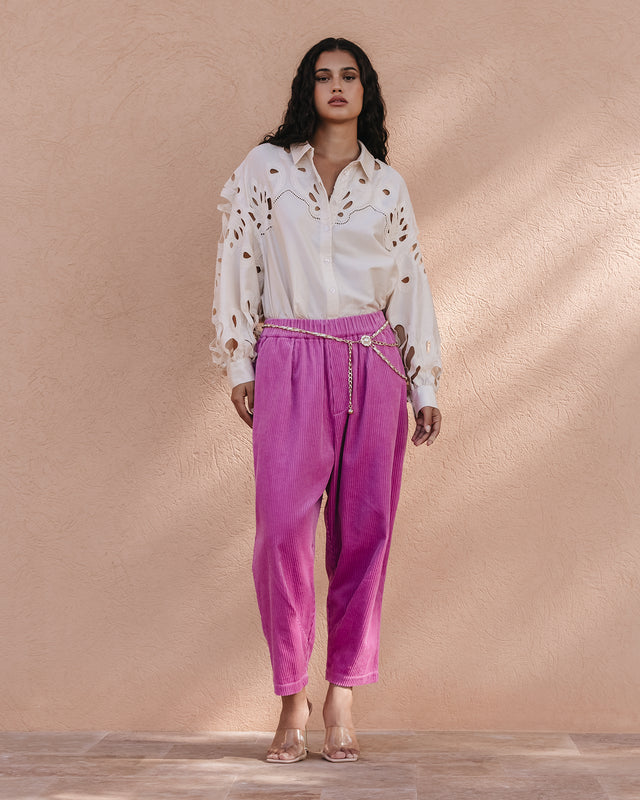 Pantalon velours côtelé rose, coupe ample, moderne et élégant - Pantalons & combinaisons Mes Demoiselles - Image 1