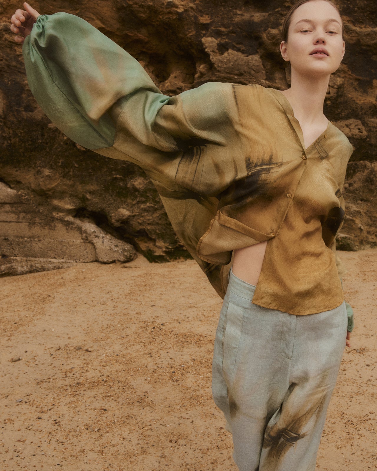 Bulda Blouse - Green - Image 3