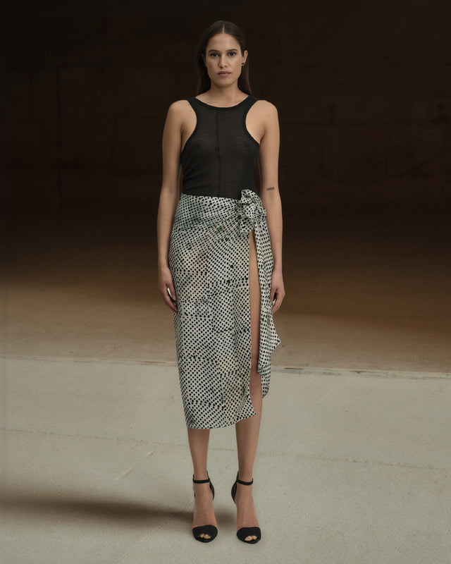 Dreed Scarf - Black - Image 1