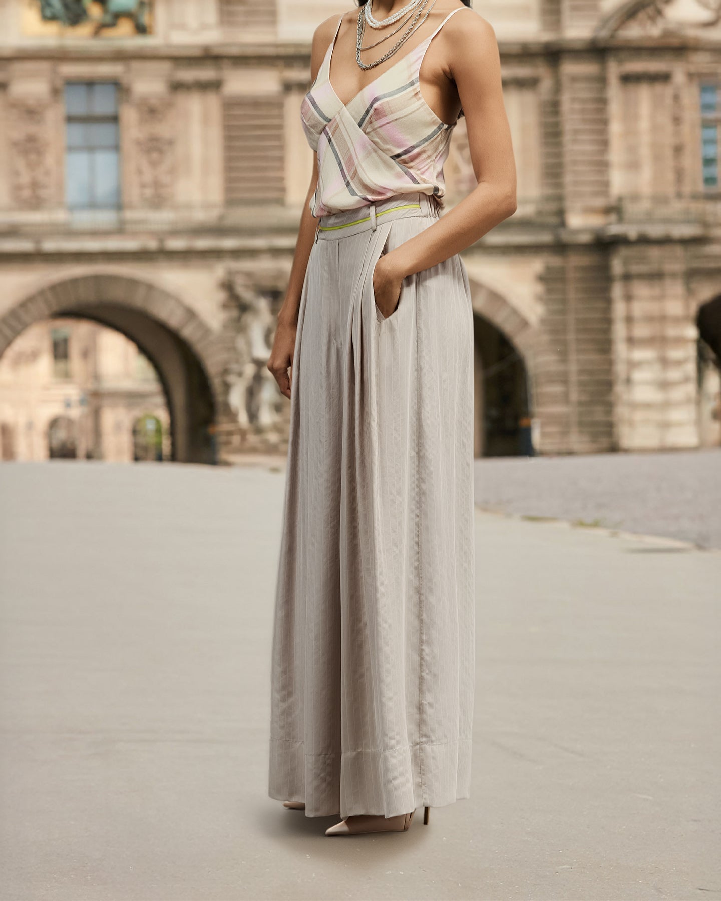 Moda Pants - Nude