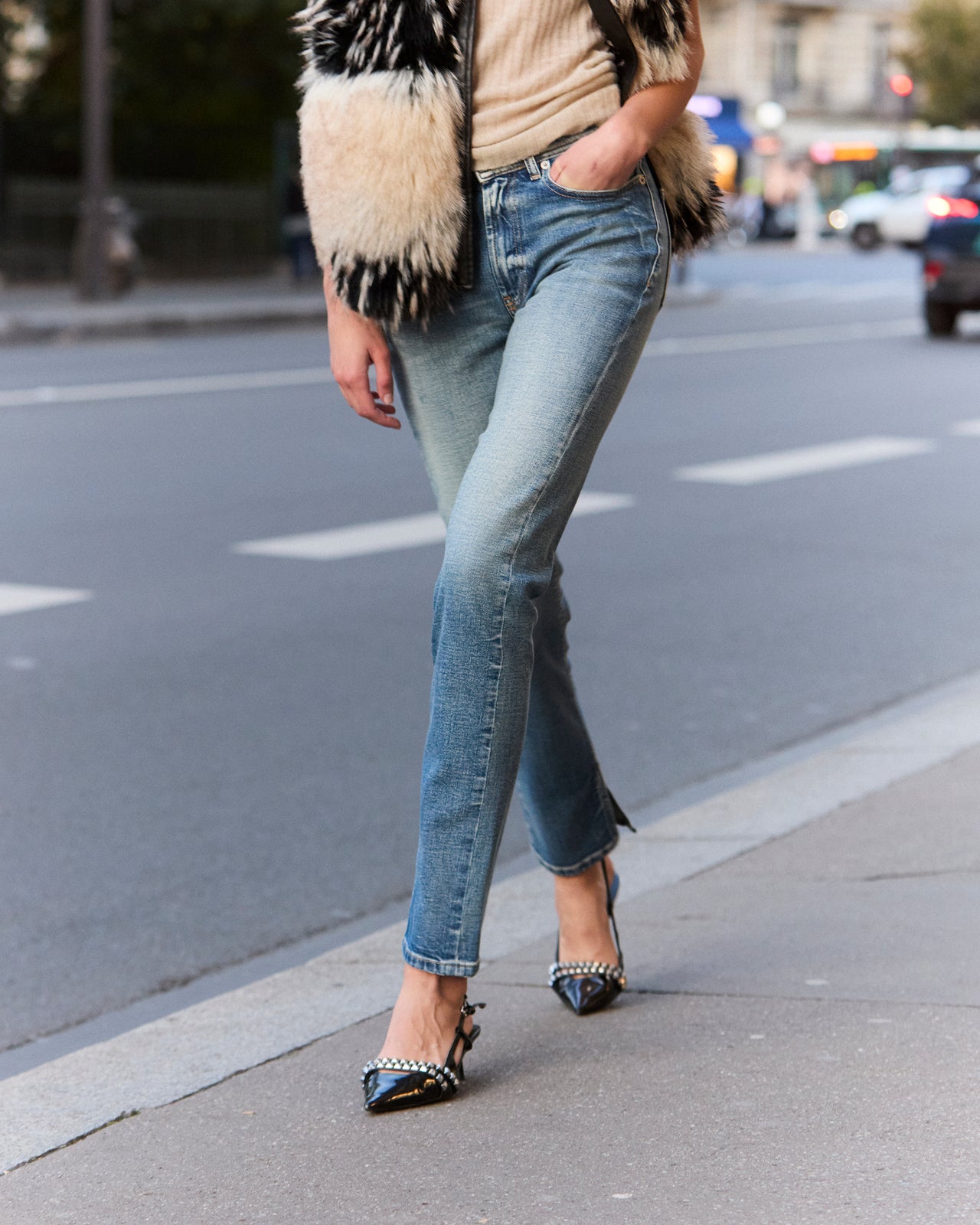 Pantalon Taylor - Bleu Jeans : Jean droit en denim bleu délavé à fentes intérieures Mes Demoiselles - Image 6