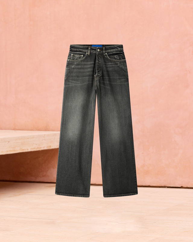 Theron Jeans - Iwashed Black - Image 1