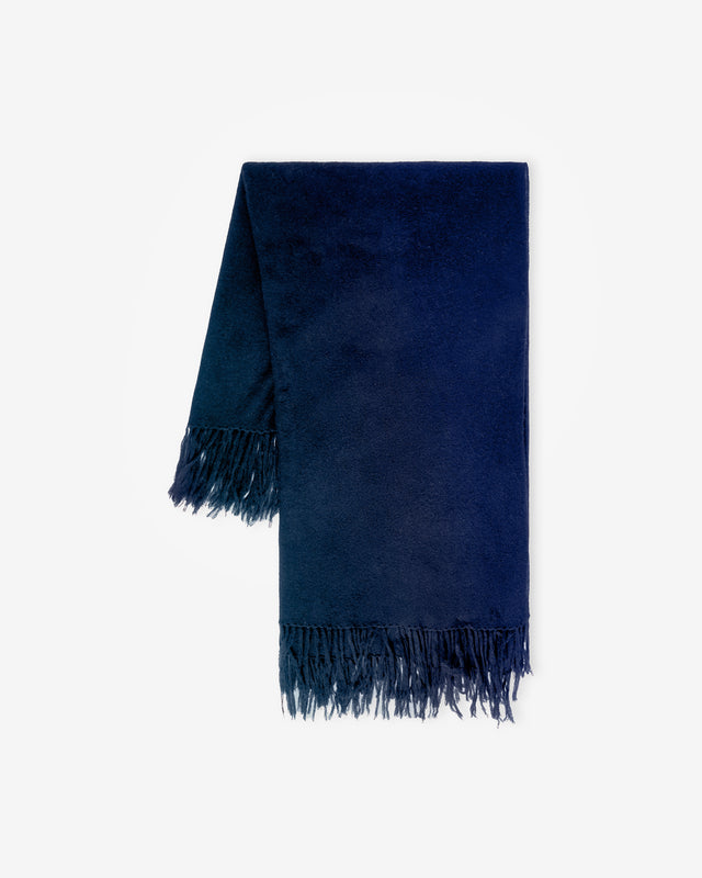 Foulard Carrick - Bleu Marine : Foulard Long en Laine Duveteuse – Navy & Franges Fait Main Mes Demoiselles - Dernière image