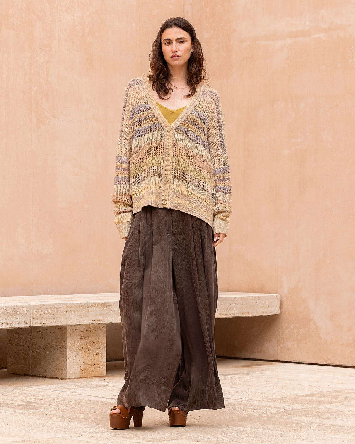 Cardigan ajouré à rayures aux nuances beige fondues - Pulls & gilets Mes Demoiselles