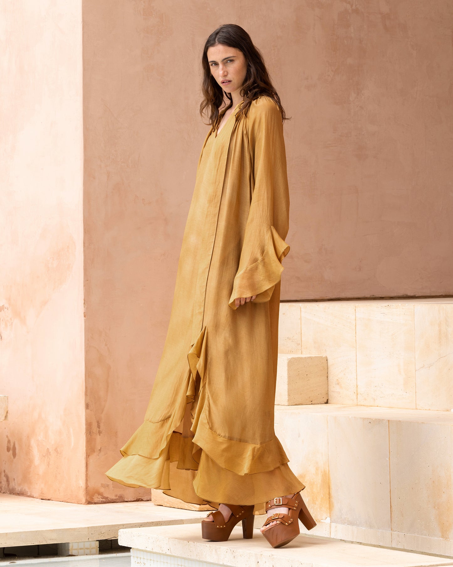 Robe longue en voile viscose Ocre : Robes Mes Demoiselles