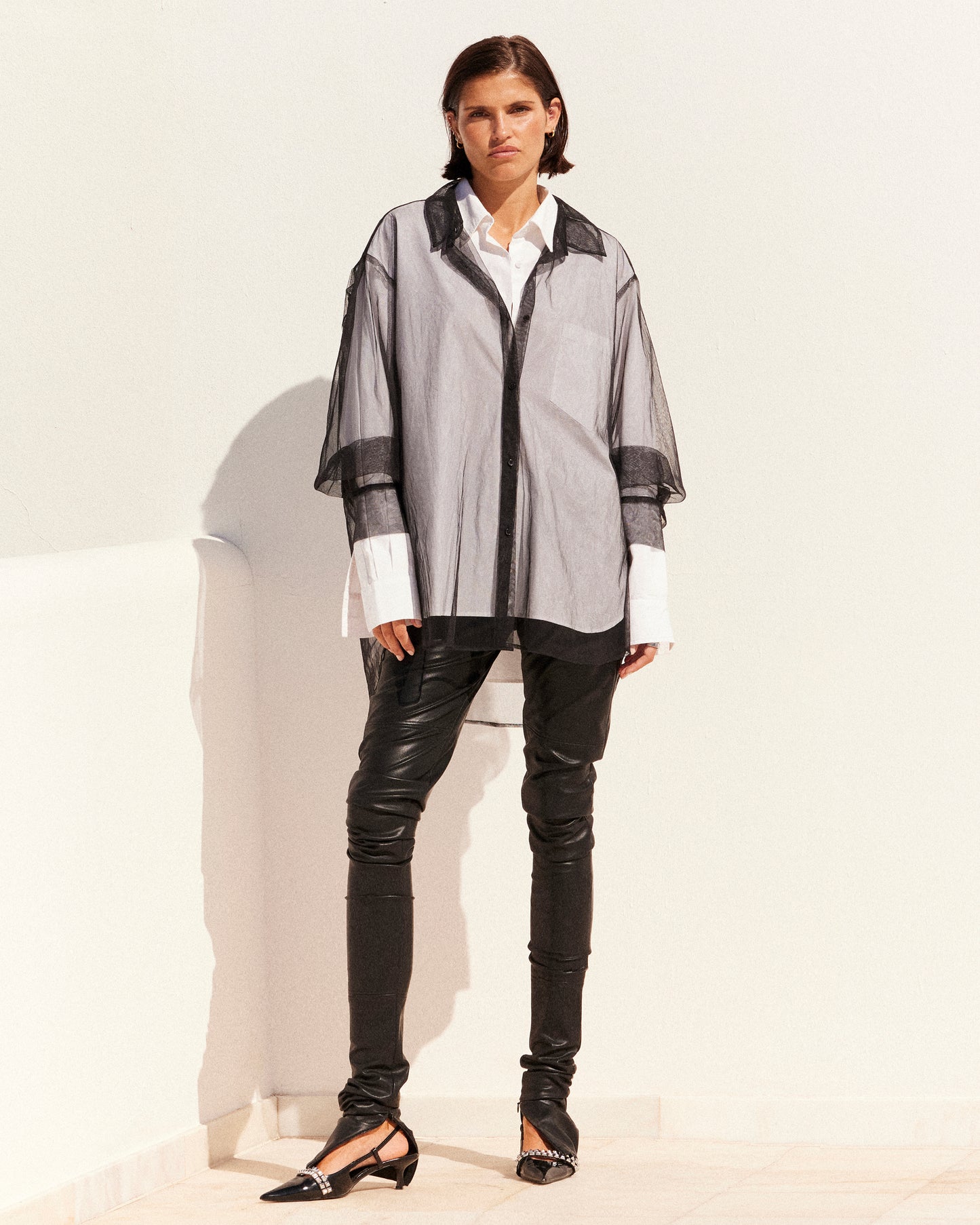 Vespera Shirt - Black and White