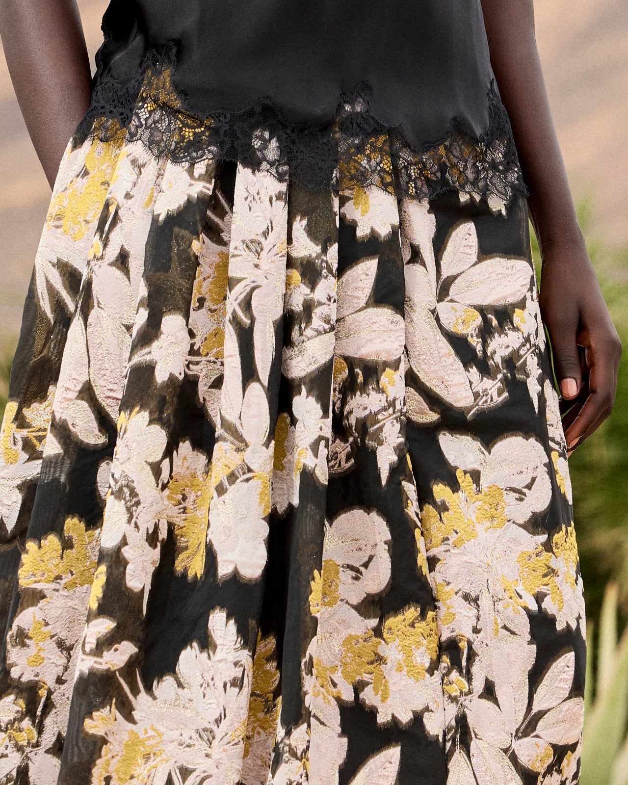 Syn Skirt -  Black - Image 6