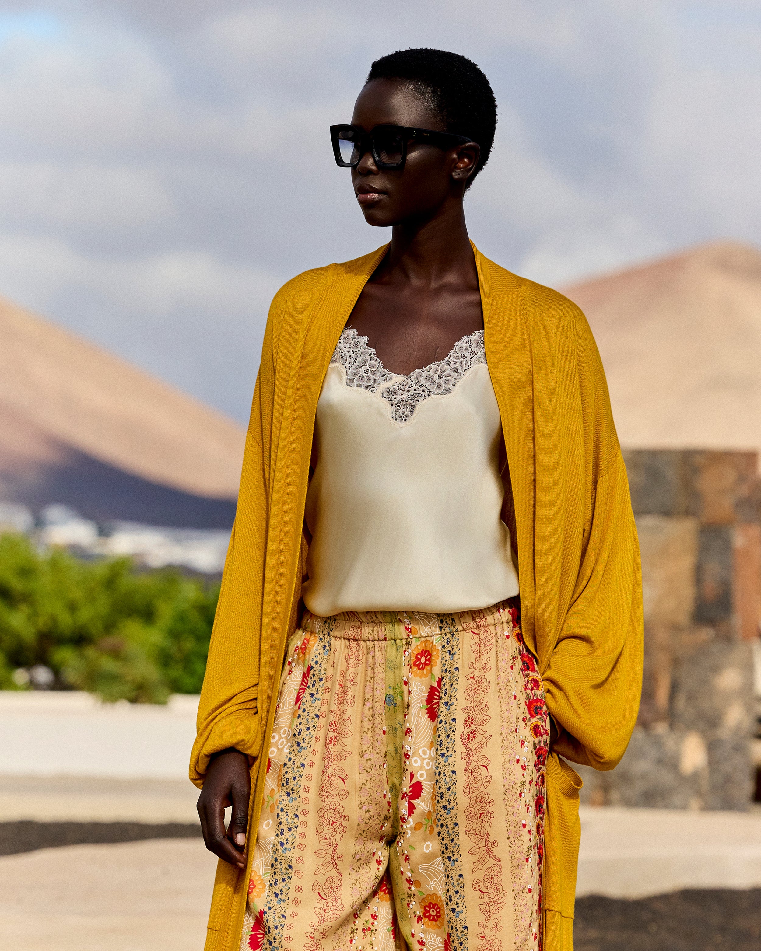 Heaven Ocher Kimono | Mes Demoiselles – Mes Demoiselles Paris