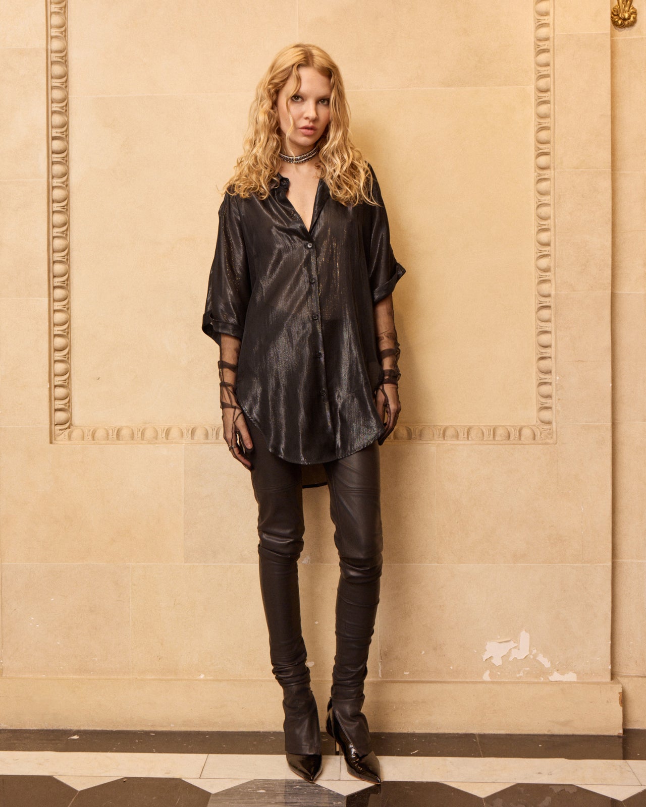 Light Shirt - Black - Image 5