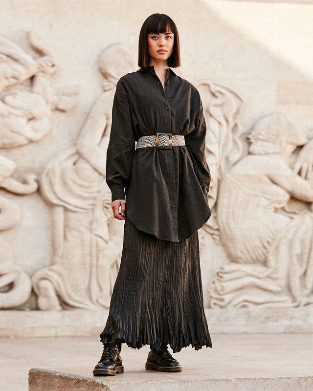 Hollo Shirt - Black - Image 1