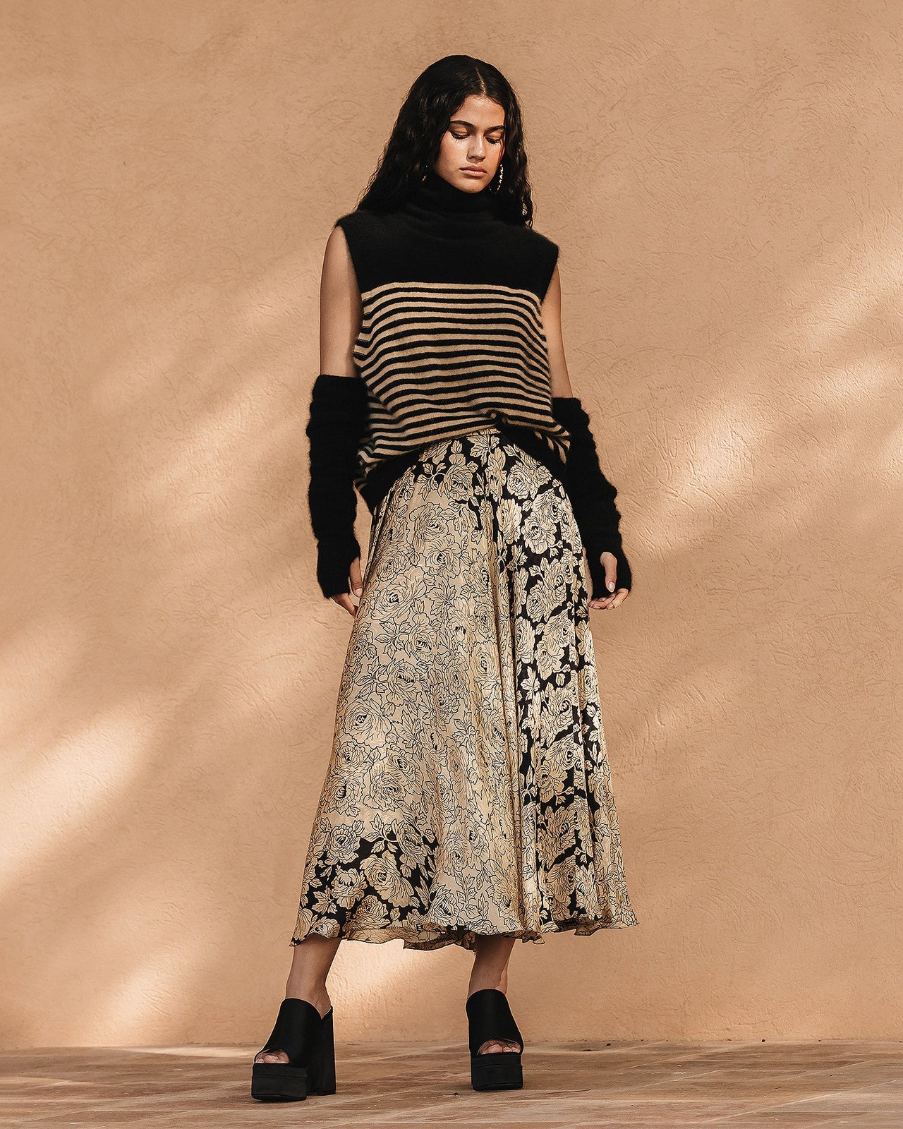 Jupe Rose ayr  Noir | Mes Demoiselles Paris - Image 1