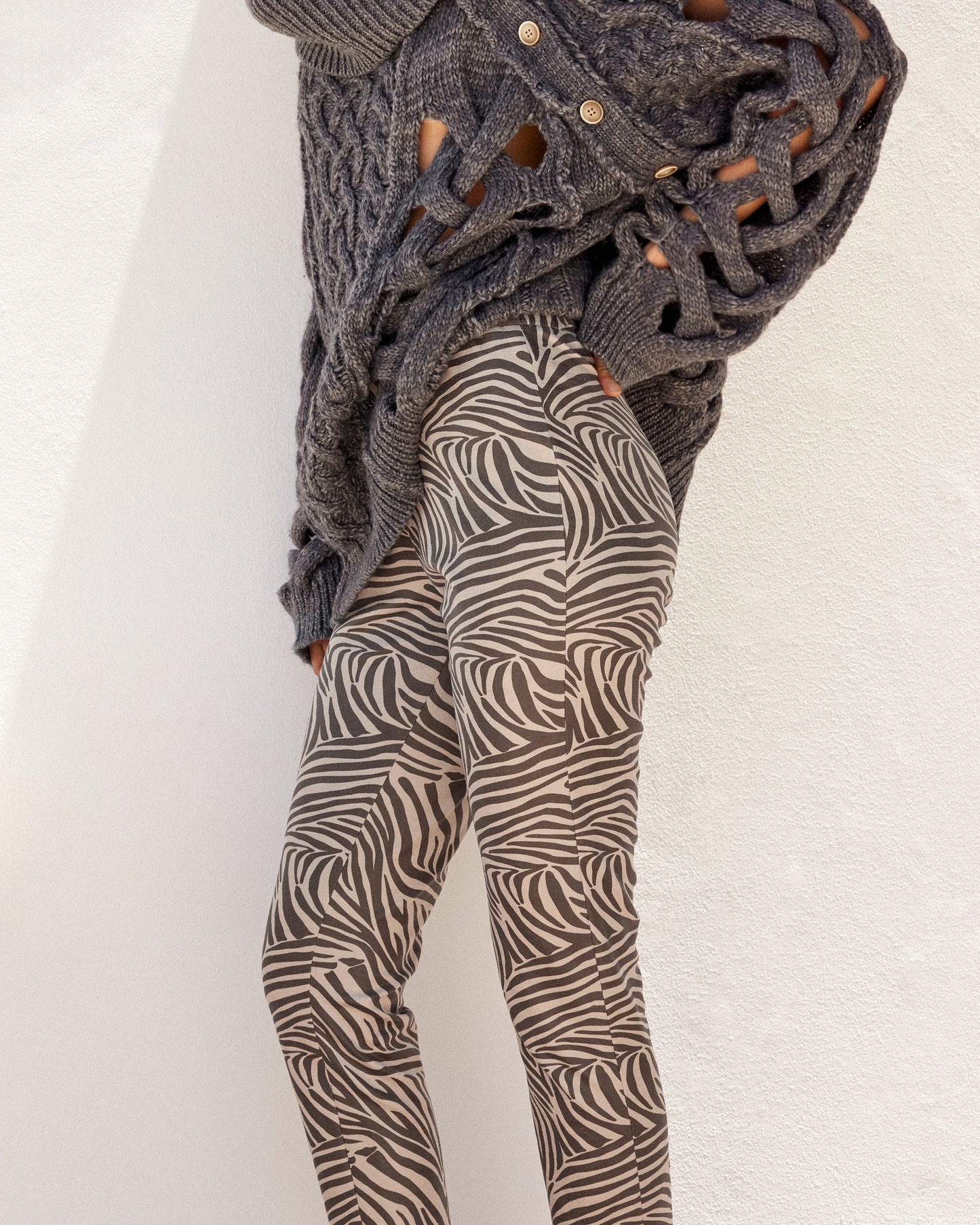 Seara Leggings - Black and White