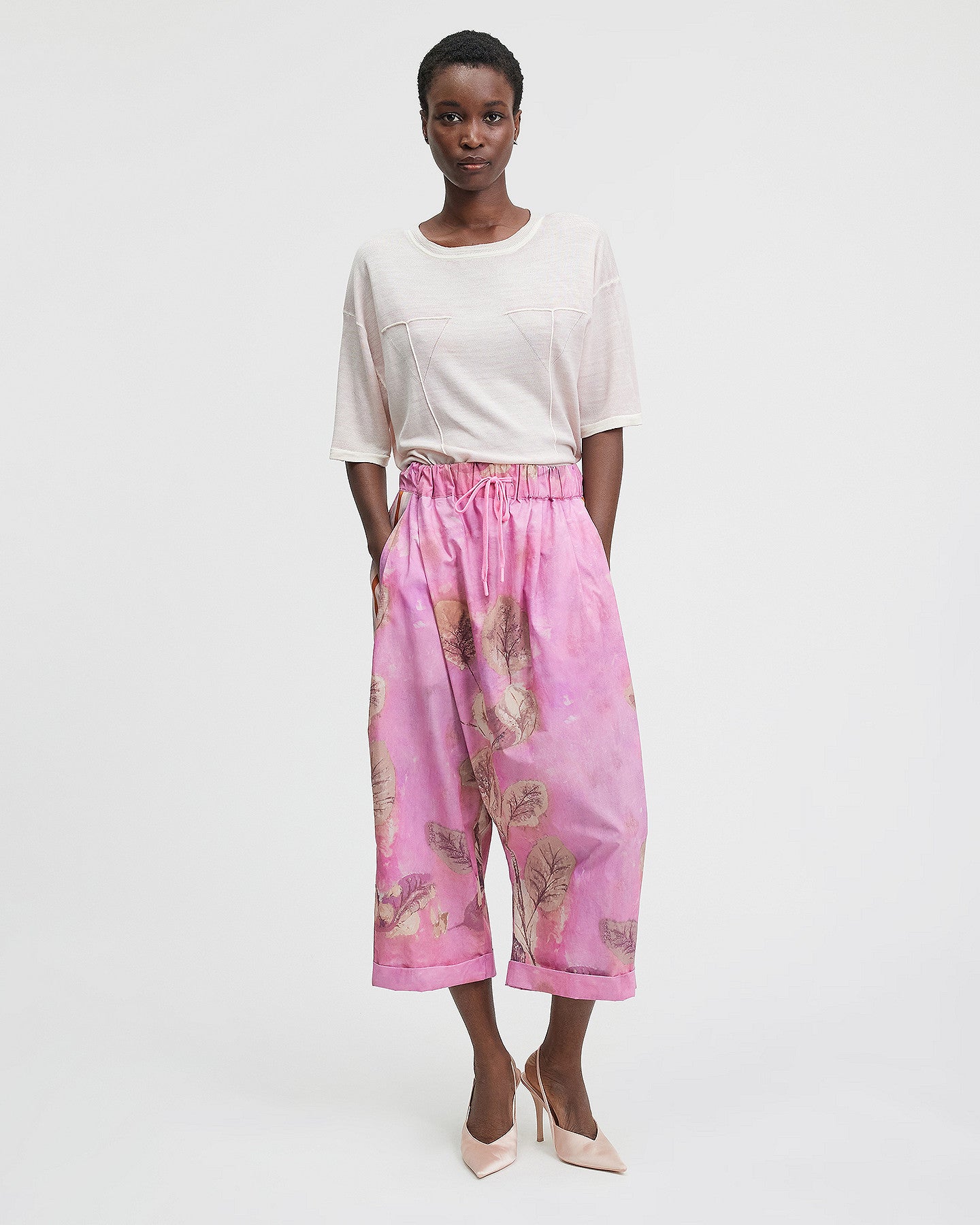 Pantalon fleuri large et coupe croisée - Pantalons & combinaisons Mes Demoiselles