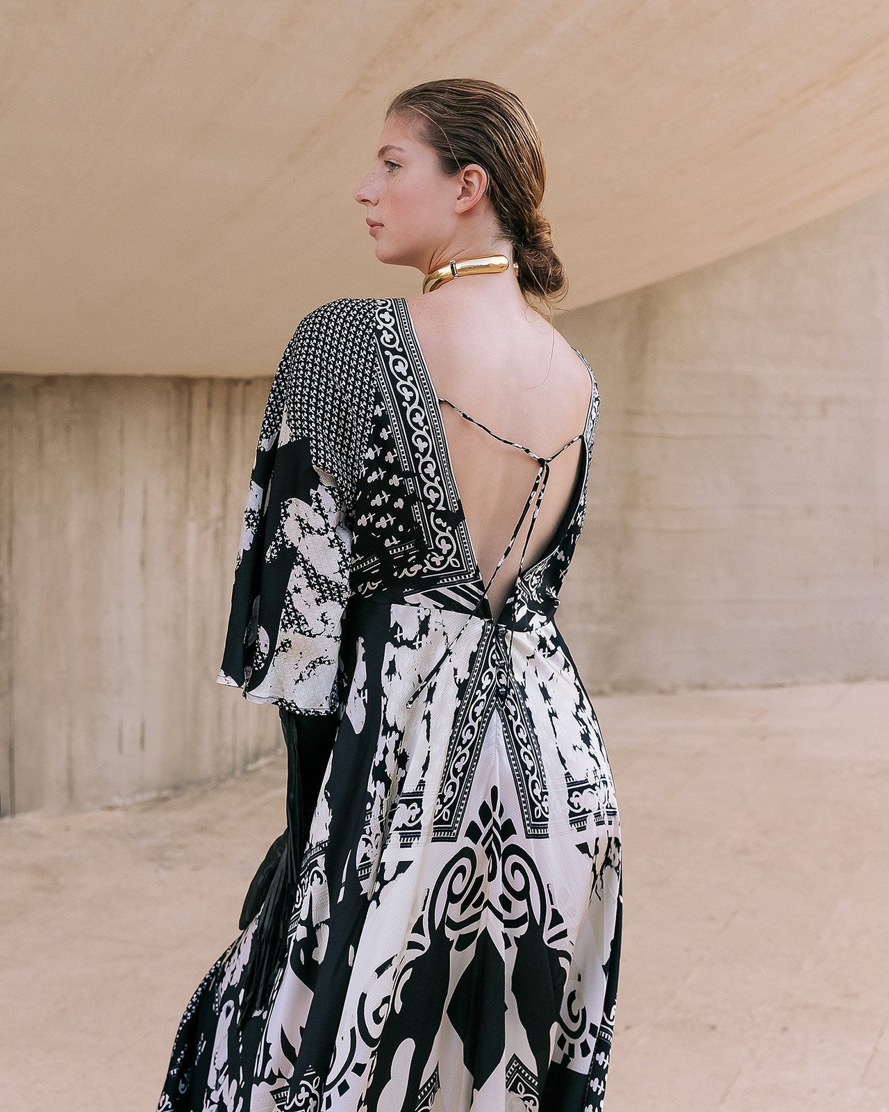 Robe Wonda  Noir / Blanc | Mes Demoiselles Paris - Image 4